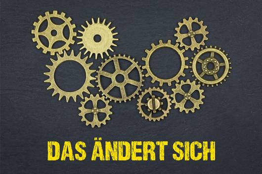 Foto: Zahnräder mit Schriftzug Das ändert sich
